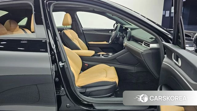 Kia K5 3rd generation 2022 Черный из Кореи, фото 2