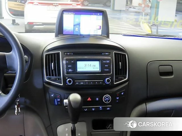 Hyundai The New Grand Starex 2018 Желтый из Кореи, фото 2