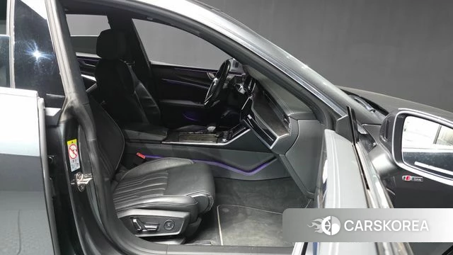 Audi A7 (4K) 2020 Серый из Кореи, фото 2