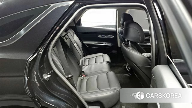 Genesis GV70 2021 Черный из Кореи, фото 2