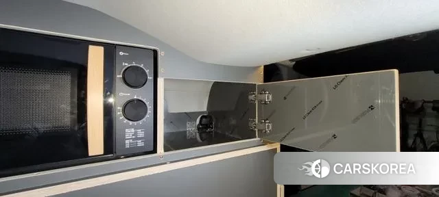 Hyundai Staria 2022 Белый из Кореи, фото 2