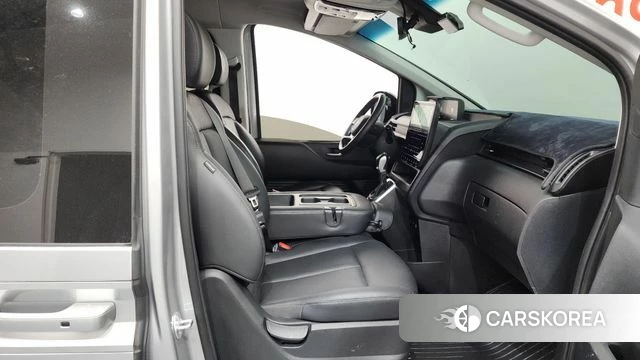 Hyundai Staria 2024 Серебряный из Кореи, фото 2