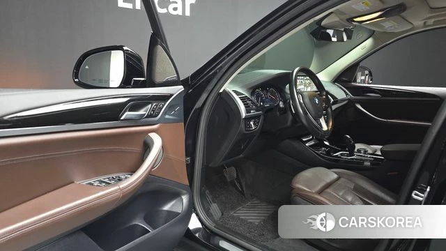 BMW X3 (G01) 2018 Черный из Кореи, фото 2