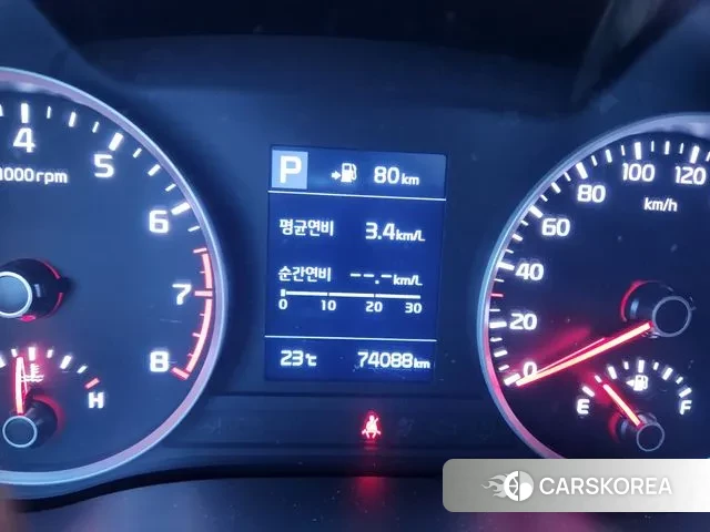 Kia Stonic 2018 Белый из Кореи, фото 2