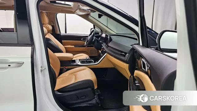 Kia Carnival 4th generation 2022 Белый из Кореи, фото 2