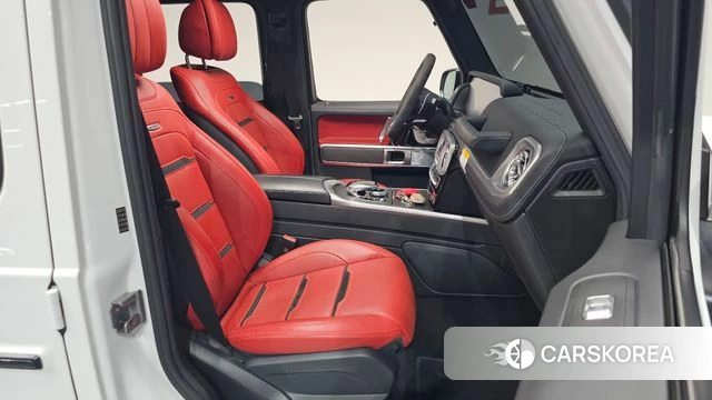 Mercedes-Benz G-Class W463b 2022 Белый из Кореи, фото 2