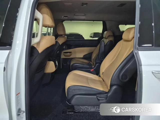 Kia Carnival 4th generation 2022 Белый из Кореи, фото 2