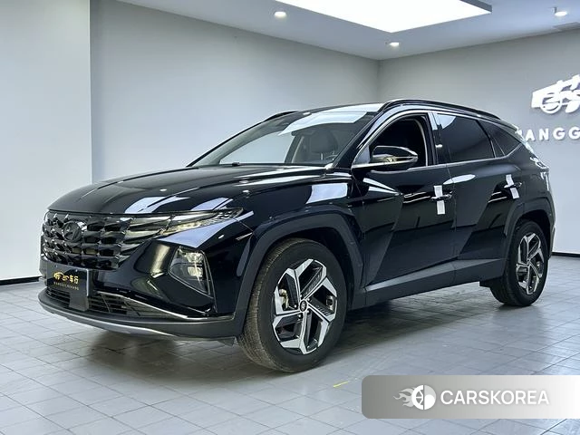 Hyundai Tucson 2024 Черный из Китая, фото 2