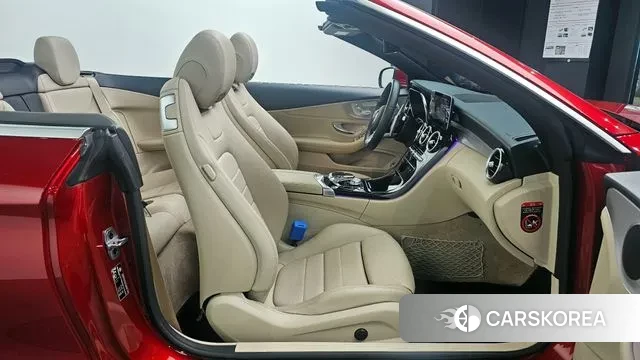Mercedes-Benz C-Class W205 2020 Красный из Кореи, фото 2
