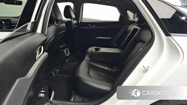 Kia The New K5 3rd generation 2025 Белый из Кореи, фото 2