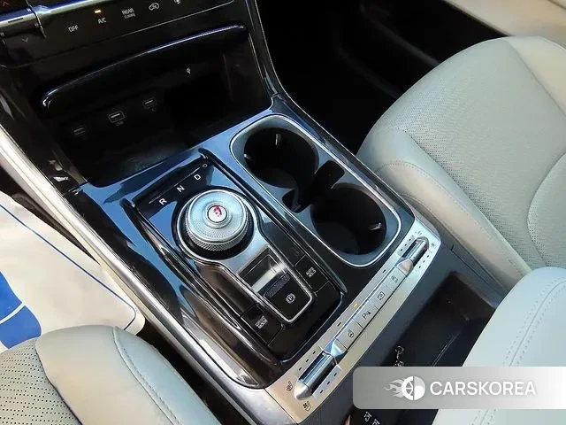 Kia Carnival 4th generation 2021 Белый из Кореи, фото 2