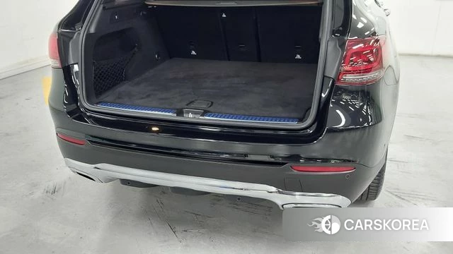 Mercedes-Benz GLC-Class X253 2022 Черный из Кореи, фото 2