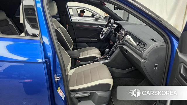 Volkswagen T-Roc 2022 Синий из Кореи, фото 2