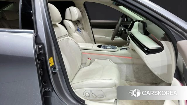 Genesis G90 (RS4) 2023 Серебристо-серый из Кореи, фото 2