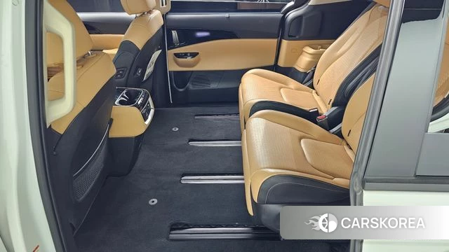 Kia Carnival 4th generation 2023 Белый из Кореи, фото 2