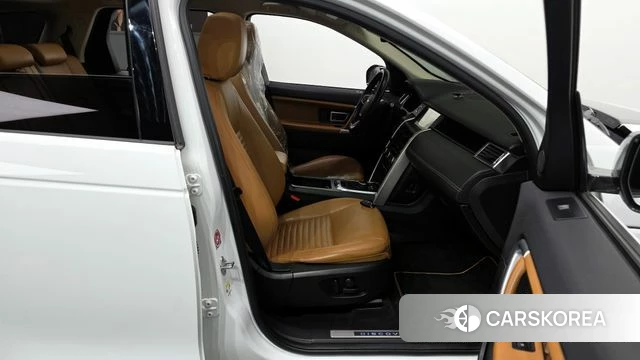 Land Rover Discovery Sports 2018 Белый из Кореи, фото 2