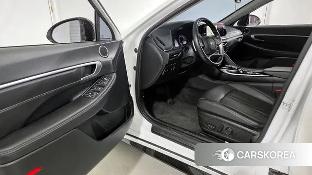 Hyundai Sonata (DN8) 2021 Белый из Кореи, фото 2