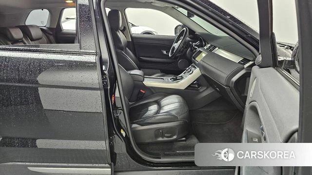 Land Rover Range Rover Evoque 2018 Черный из Кореи, фото 2