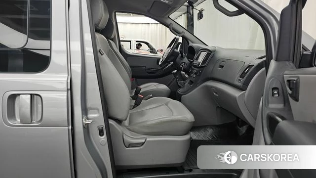 Hyundai The New Grand Starex 2020 Серебряный из Кореи, фото 2