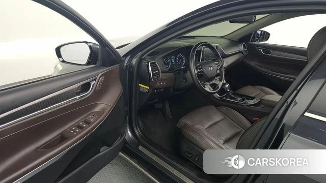 Hyundai Grandeur IG Hybrid 2019 Серый из Кореи, фото 2