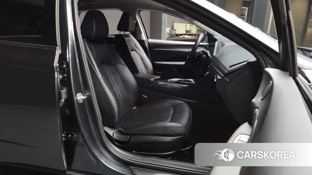 Hyundai Sonata (DN8) 2020 Серый из Кореи, фото 2