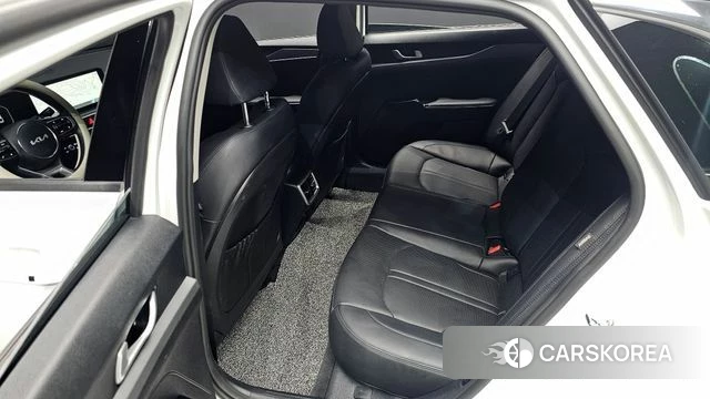 Kia The New K5 3rd generation 2024 Белый из Кореи, фото 2