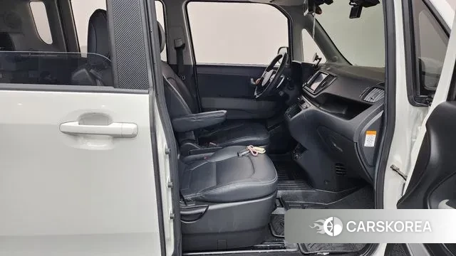 Kia The New Kia Ray EV 2023 Белый из Кореи, фото 2