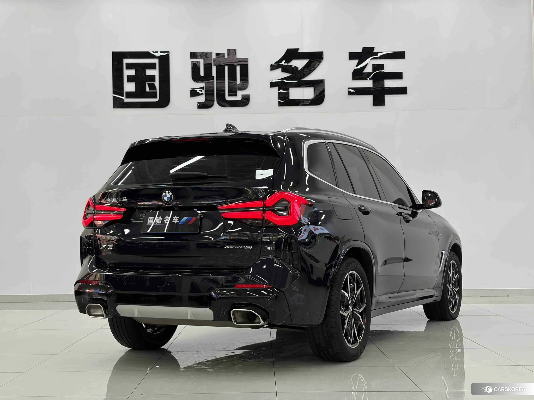 BMW X3 2021 Черный из Китая, фото 2
