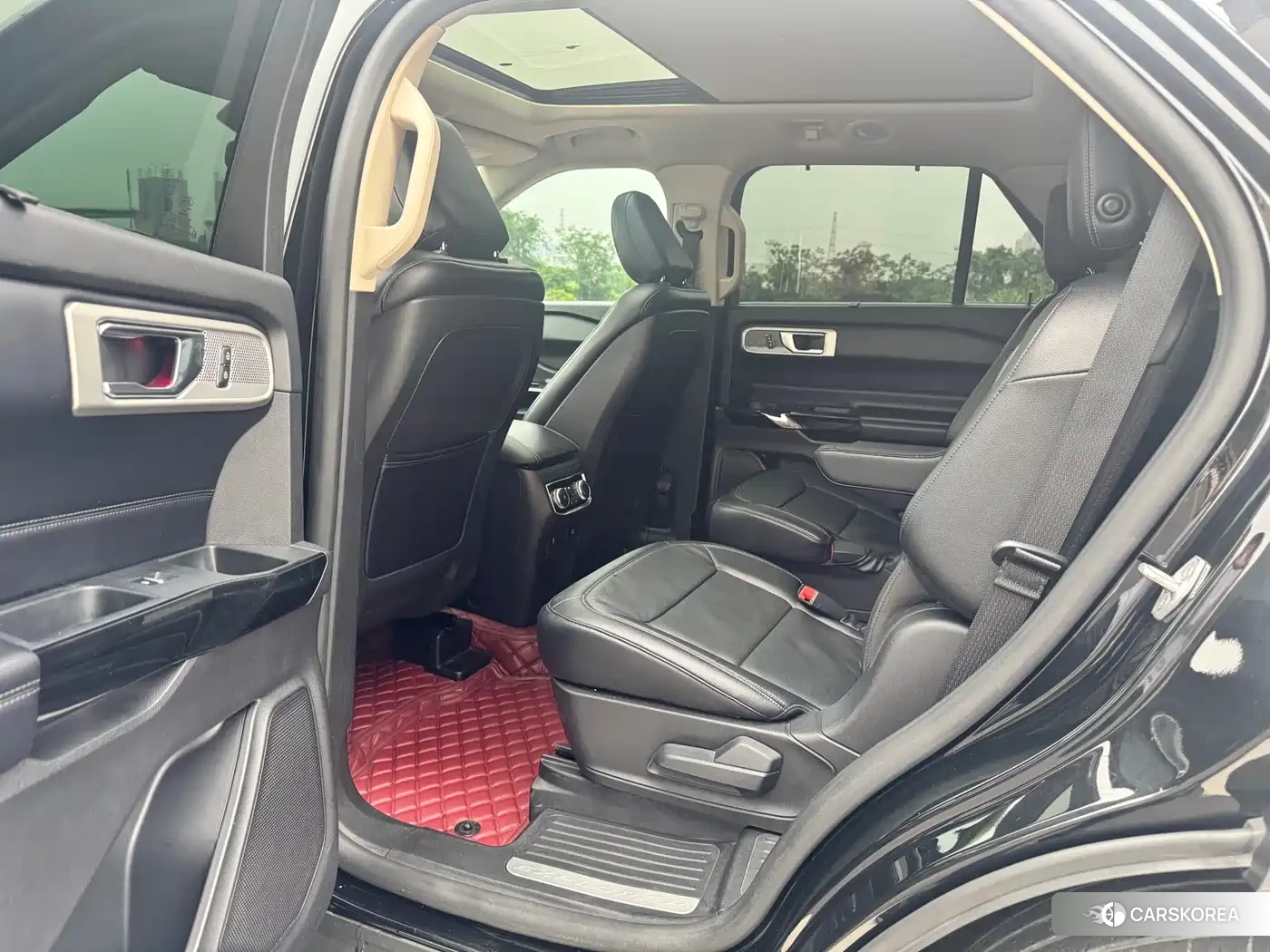Ford Explorer 2020 Черный из Китая, фото 2