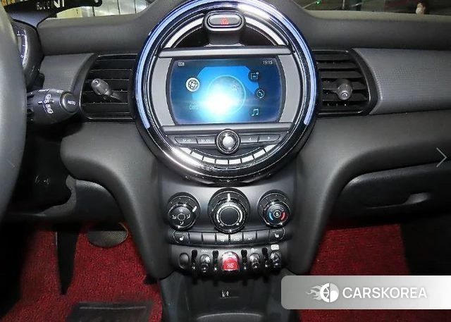 Mini Cooper 2019 Серебряный из Кореи, фото 2