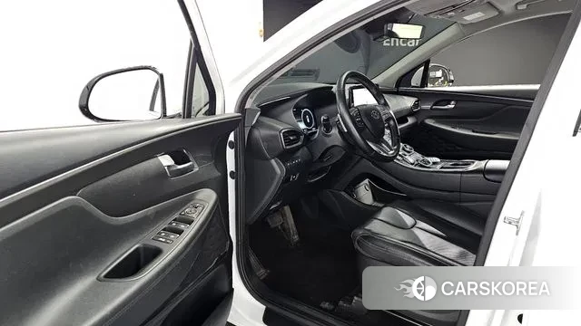 Hyundai The New Santa Fe 2022 Белый из Кореи, фото 2