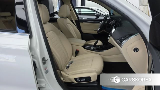 BMW X3 (G01) 2020 Белый из Кореи, фото 2