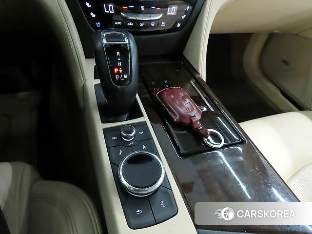 Cadillac CT6 2019 Белый из Кореи, фото 2