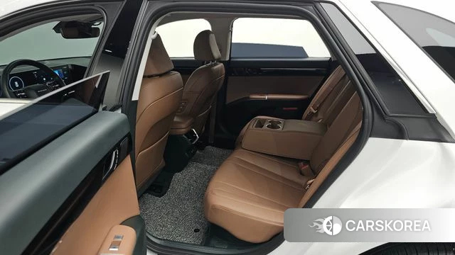 Hyundai Grandeur Hybrid (GN7) 2024 Белый из Кореи, фото 2
