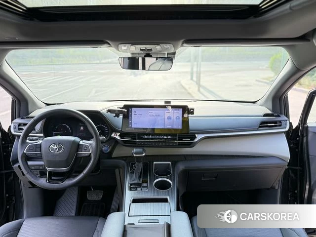 Toyota Grevia 2023 Черный из Китая, фото 2