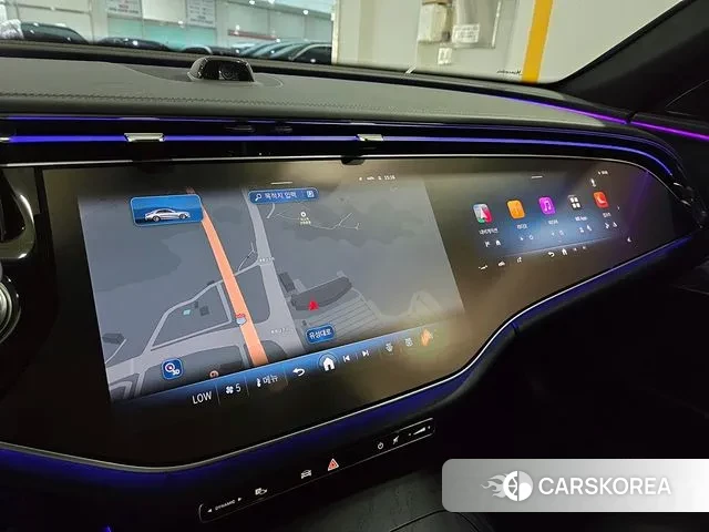 Mercedes-Benz E-Class W214 2024 Белый из Кореи, фото 2