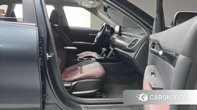 Kia Seltos 2019 Серый из Кореи, фото 2