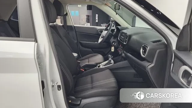 Hyundai Venue 2019 Белый из Кореи, фото 2