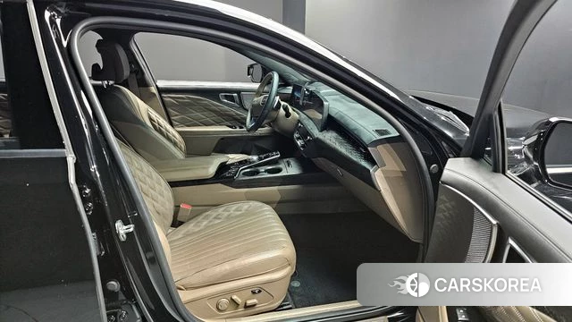 Kia K8 Hybrid 2022 Черный из Кореи, фото 2