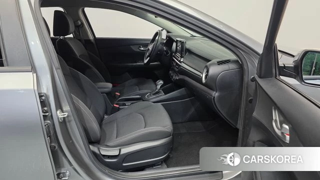 Kia Come New K3 2019 Серебристо-серый из Кореи, фото 2