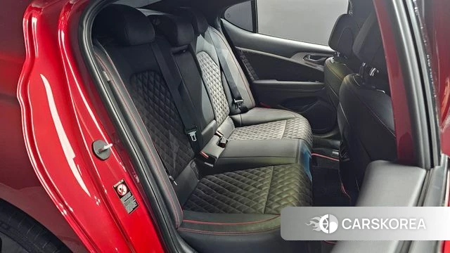 Genesis G70 2019 Красный из Кореи, фото 2