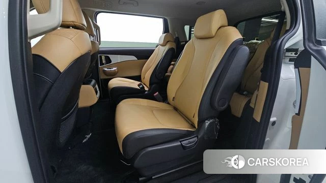 Kia Carnival 4th generation 2022 Белый из Кореи, фото 2