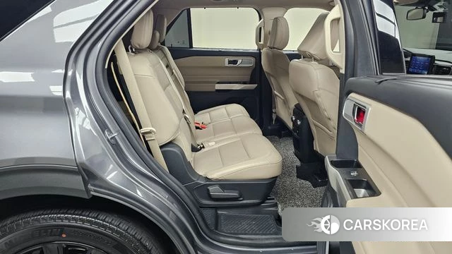 Ford Explorer 6th Generation 2021 Серый из Кореи, фото 2