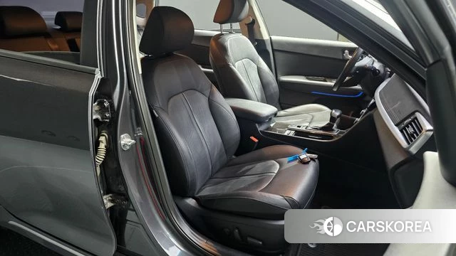 Kia The New K5 2nd generation 2019 Серый из Кореи, фото 2