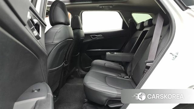 Kia Sportage 5th Generation 2024 Белый из Кореи, фото 2