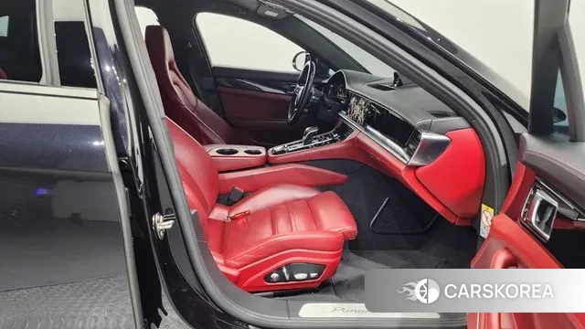 Porsche Panamera (971) 2018 Черный из Кореи, фото 2