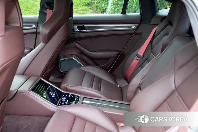 Porsche Panamera (971) 2019 Белый из Кореи, фото 2