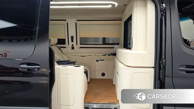 Mercedes-Benz Sprinter 2023 Черный из Кореи, фото 2