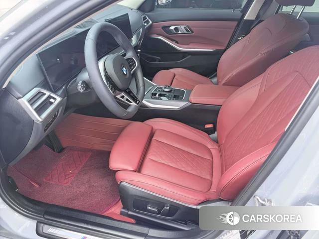 BMW 3 series 2025 Серебристо-серый из Китая, фото 2