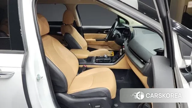 Kia Carnival 4th generation 2021 Белый из Кореи, фото 2